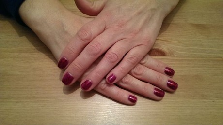 Gel Polish Manicure by Neisha