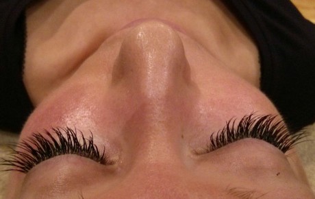 Eyelash Extensions by Natalie Jenkins